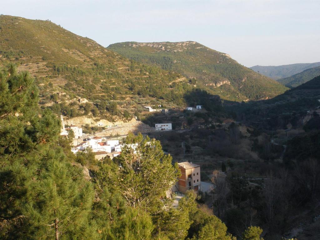 Hotel Restaurante Vinas Viejas Fuentes de Ayódar 外观 照片