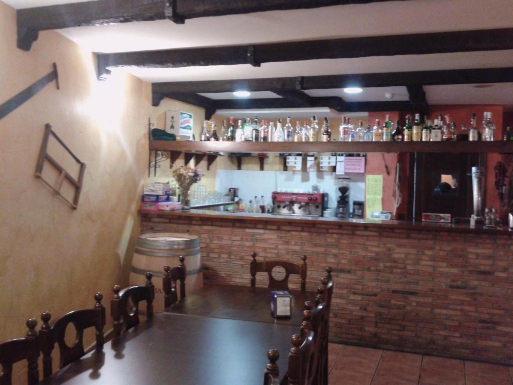 Hotel Restaurante Vinas Viejas Fuentes de Ayódar 外观 照片