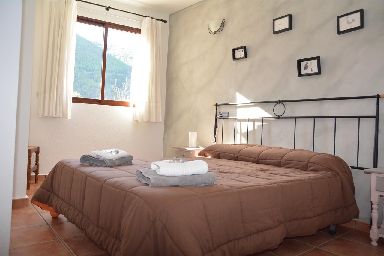 Hotel Restaurante Vinas Viejas Fuentes de Ayódar 外观 照片
